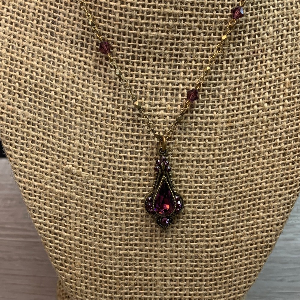 Anne Koplik Designs Purple Crystal Brass Tone Vintage Style Pendant Necklace 16"